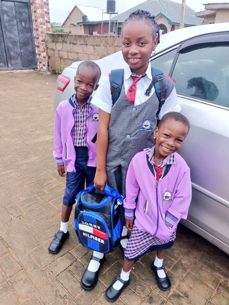 ipoola2013's tweet photo. Vacations are over. It is time to head back to school. Time to revise lessons, prepare for a new class, meet new and old friends.
#OmoT
#daddysgirl
#NextLevel https://t.co/7eijB7d7wH