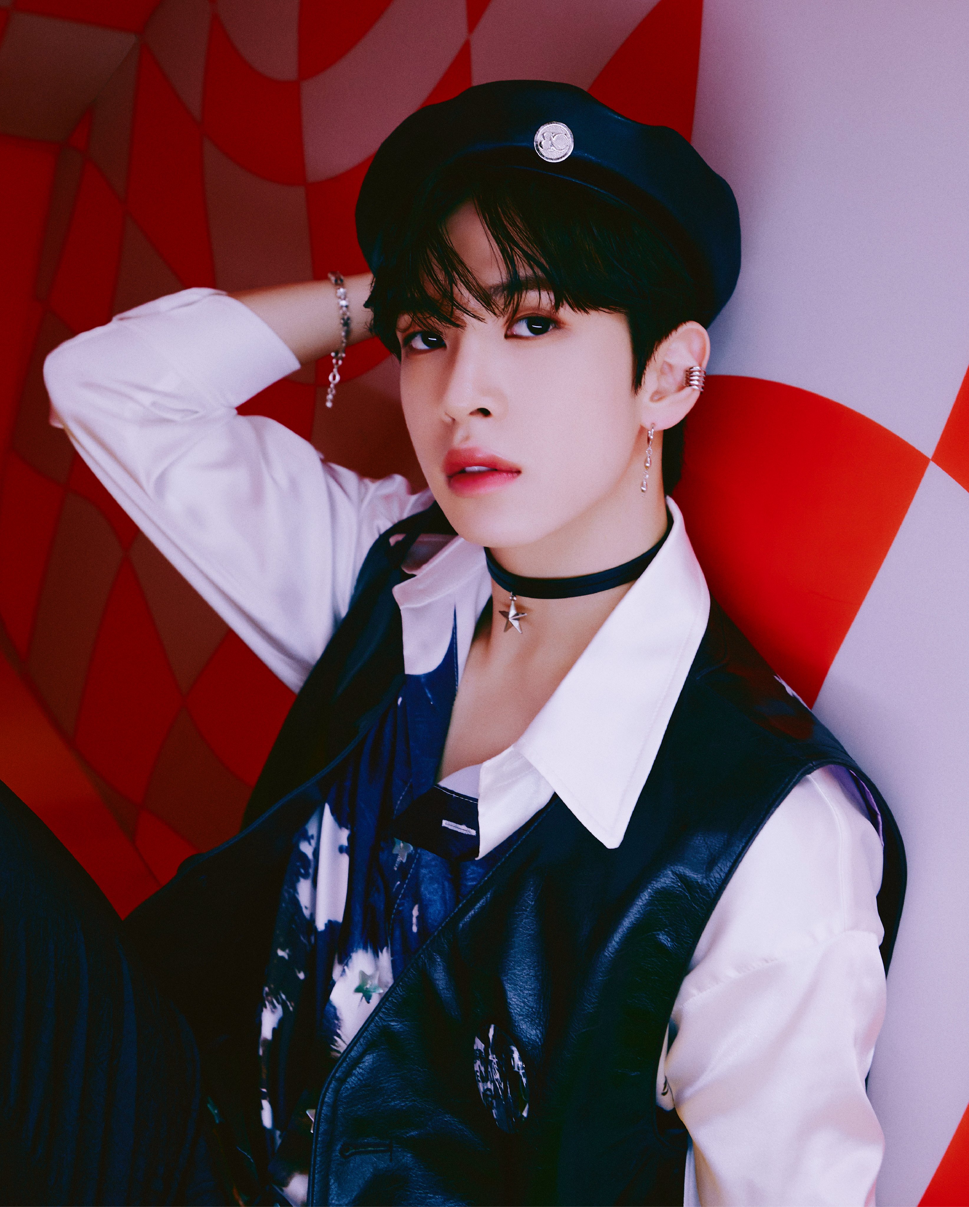 FdAblAnaMAAZL5X?format=jpg&name=4096x409