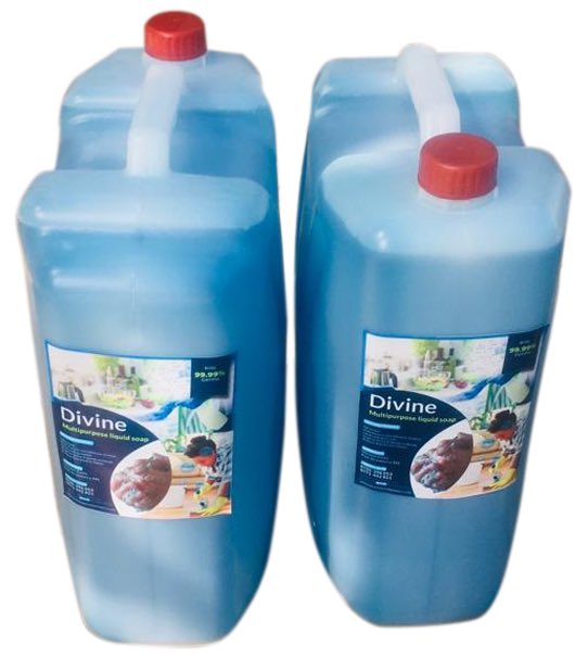 BugembeNelson's tweet photo. Which of the two is your best color when it comes to liquid soap??

#MultipurposeLiquidSoap https://t.co/wCZgfINAHn