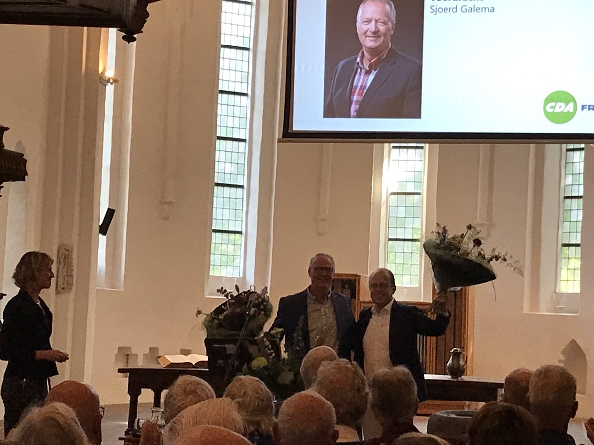 cdafryslan's tweet photo. Een terugblik op onze politieke startdag van 17 september vind je op ... 

💬 onze website in tekst: https://t.co/G4rkQGJg0h

📸 onze insta in beeld: https://t.co/emDCFyINwp

📚 en een combi van beide op onze facebook: https://t.co/IDBUgkgF9W https://t.co/qfwbUA2xMw