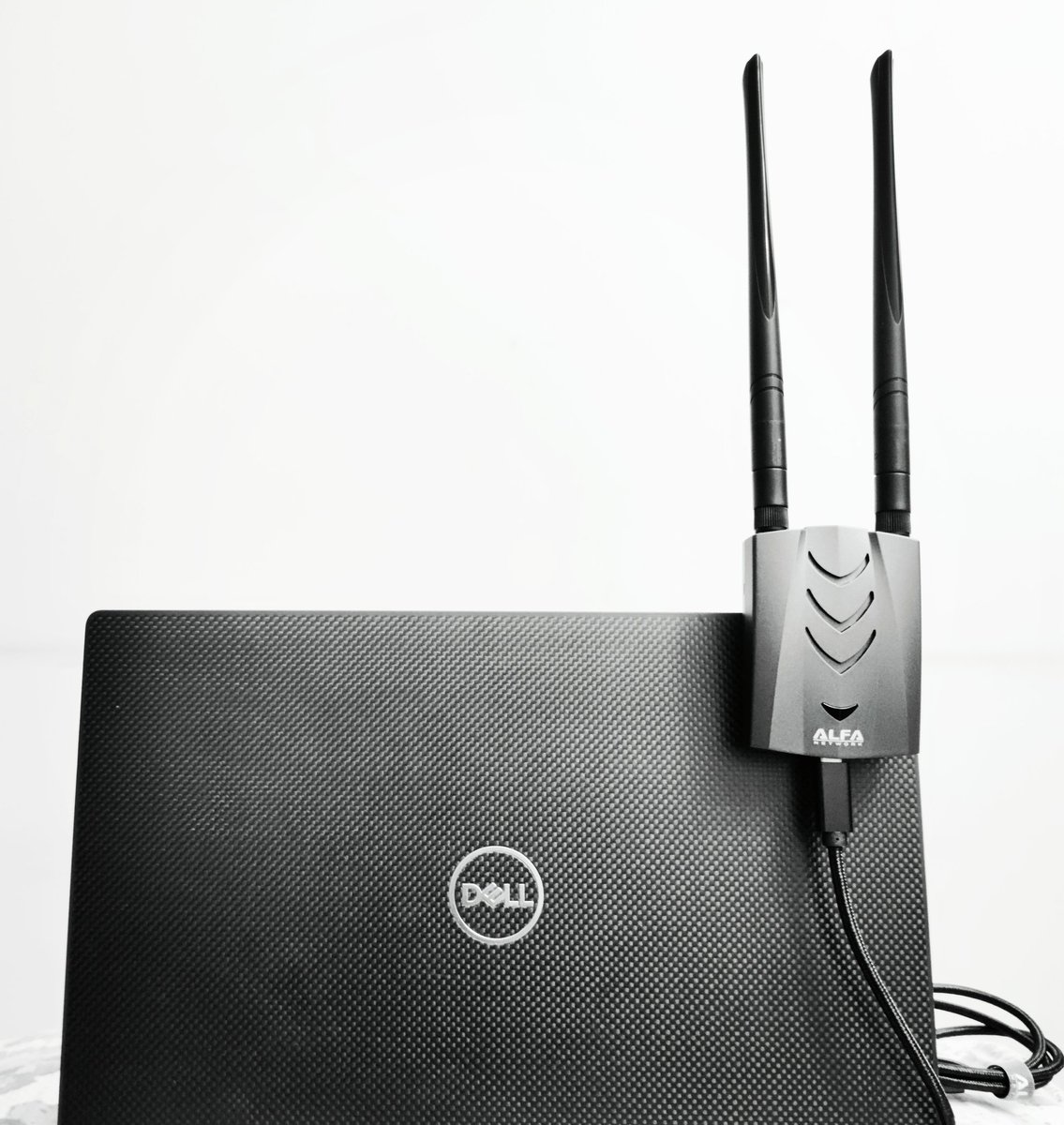 TacticAdversary's tweet photo. Plain and simple!
#wifihacking #tacticaladversary #wifi #alfa #alfacard #WiFu #hacker #hacking #cybersecurity #adversary #tactical https://t.co/TQFNGfWfpB