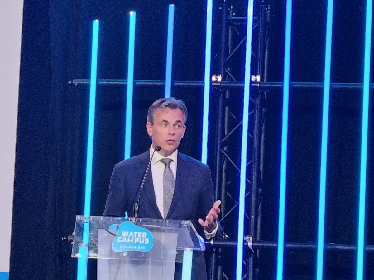 PieterdeJong_EU's tweet photo. @markharbers keynote #ewtw2022. @MinIenW proudly supports @wetsus Research and Innovation programme, which develops solutions for #SDGs. @WaterAllianceNL boosts @Watercampus deep tech startups to the global market, such as @hydraloop and #DeSaH. https://t.co/61JeUwbTSx