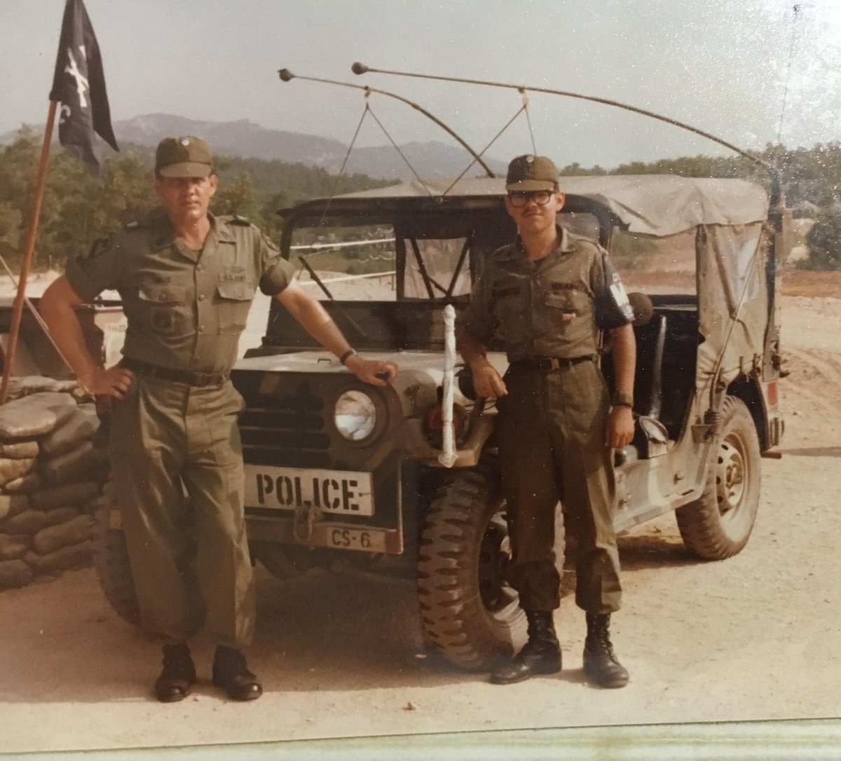 Korean_DMZ_Vets's tweet photo. 1977/78 - Up on the Z - Hanging with the Top Dog at Tent City/Warrior Base, Fernando Flores, 1st Battalion 23rd Infantry Regiment, 2nd Infantry Division! #upontheZ #dmzwar #dmz #korea #rok #2id #dangeronthedmz #1970s #warriorbase https://t.co/L6A8RBQ9fm