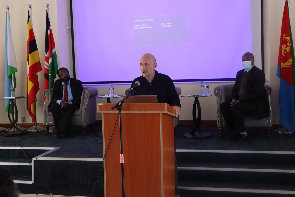 ℹ️ <a href="/D2E_Project/">DOWN2EARTH</a> addresses the challenges of water scarcity &amp; food insecurity under climate change in the Horn of #Africa Drylands, by facilitating community-centered #Adaptation &amp; resilience to #climate change impacts.
Read more ▶️ bit.ly/3eTCe8V