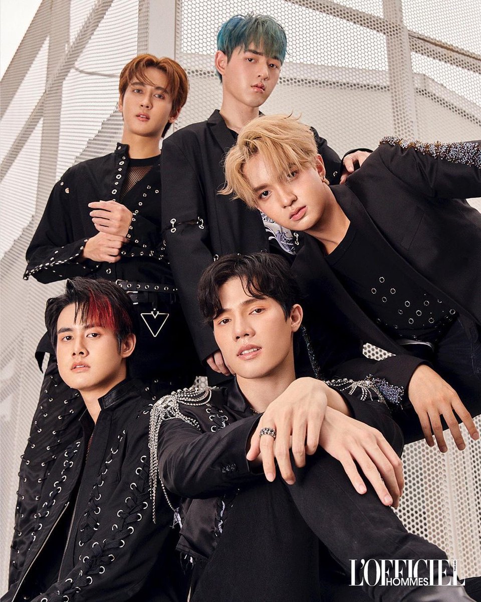 KAD8LAND's tweet photo. 📌ปักหมุดห้ามพลาด! The New "ELEMENT" of T-POP ติดตาม "Interview" กับ 5 หนุ่ม Boy Band วงล่าสุดจาก Star Hunter Entertainment ได้ใน ลอฟฟีเซียล ออมส์ เล่มเดือนกันยายน 2022 
@hommesthailand 

#KadELEMENT
#ELEMENTTHxHOMMES
#ELEMENTTH #ELEMENTDebutProject
#StarHunterEntertainment https://t.co/o2Hz51pZDg