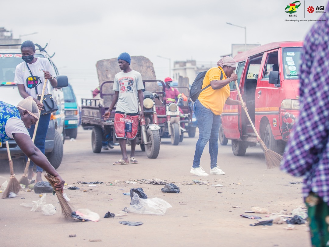 gripe_official's tweet photo. We are grateful for the opprtunity to support this year's #WorldCleanupDay
#ItStartsWithUs #PlayYourPart #ForACleanerPlanet #SDG12 #SDG17 https://t.co/WWzJpLSuvD