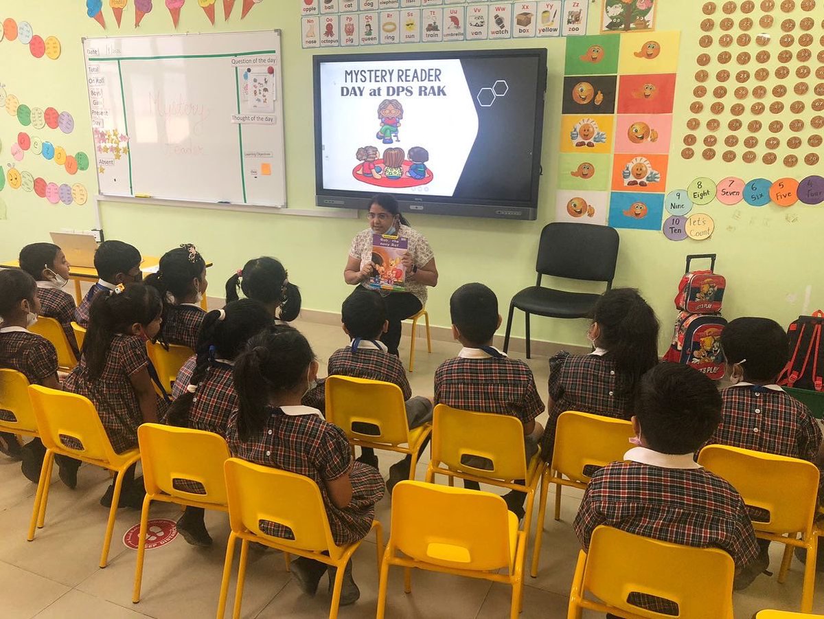 dpsrak's tweet photo. Our Kindergarten students were taken by surprise when they discovered that the Mystery Readers in their classroom were none other than their parents. The parents of our students engaged and entertained the class by reading stories and conducting fun-filled activities. https://t.co/MUHtDw32La