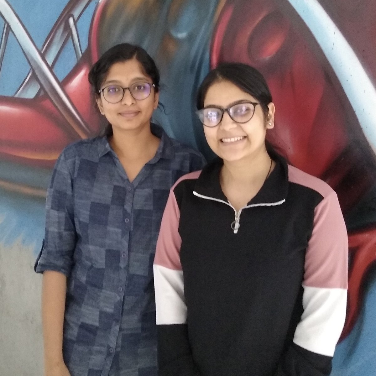 Institute of CVR (@instcardreg_ffm) on Twitter photo We are very excited to welcome Nivethitha Manickam and Urvashi Sharma as new PhD students and lab members of the <a href="/DimmelerLab/">Stefanie Dimmeler</a> at the Institute of #cardiovascular regeneration. It’s great to have you at the institute 🤗🥳 <a href="/StefanieDimmel1/">Stefanie Dimmeler</a> <a href="/gluxan/">Guillermo Luxán</a> <a href="/JulianW27954793/">Julian Wagner</a> We are very excited to welcome Nivethitha Manickam and Urvashi Sharma as new PhD students and lab members of the <a href="/DimmelerLab/">Stefanie Dimmeler</a> at the Institute of #cardiovascular regeneration. It’s great to have you at the institute 🤗🥳 <a href="/StefanieDimmel1/">Stefanie Dimmeler</a> <a href="/gluxan/">Guillermo Luxán</a> <a href="/JulianW27954793/">Julian Wagner</a>