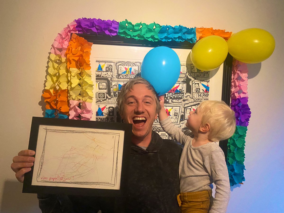 Hieperdepiep hoera voor mij! Ik kreeg een mooie tekening voor mijn verjaardag.