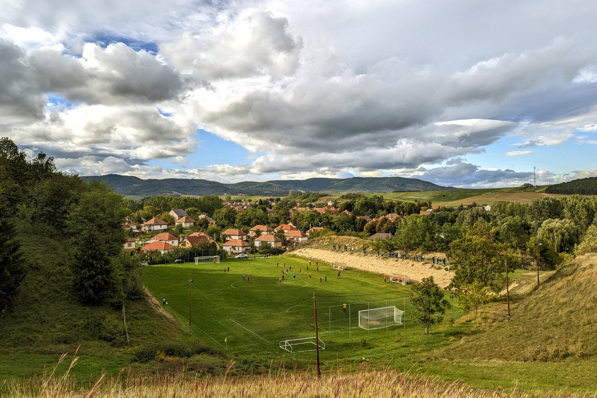 FootballExplor's tweet photo. Szeles kalandozásom Palócföldön
(Részletes beszámoló hamarosan.)
📌 #Cered, Nógrád megye 🇭🇺
Ceredvölgye Sportegyesület - NSE Nógrádsipek 3-1
(Nógrád megyei III. osztály, Keleti csoport)
📸 @FootballExplor | Cered, 2022.09.18. https://t.co/U9KkYjLFWG