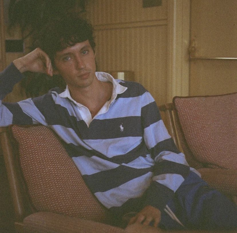 UpdatedTS's tweet photo. 📸| Troye on Maddie Sunshine’s Instagram!   

© madelinesunshine_ https://t.co/O0ijbQppyq