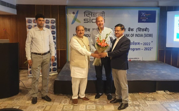 sidbiofficial's tweet photo. #SIDBI conducted an #OutreachProgramme to disseminate #knowledge and #awareness about SIDBI schemes on #digital platforms and to have closer cooperation with J&K government and #Industry fraternity on #MSME issues.
#SIDBIMSME #DigitalSIDBI #DigitalMSME #Udyam https://t.co/QbL1gNN7EE