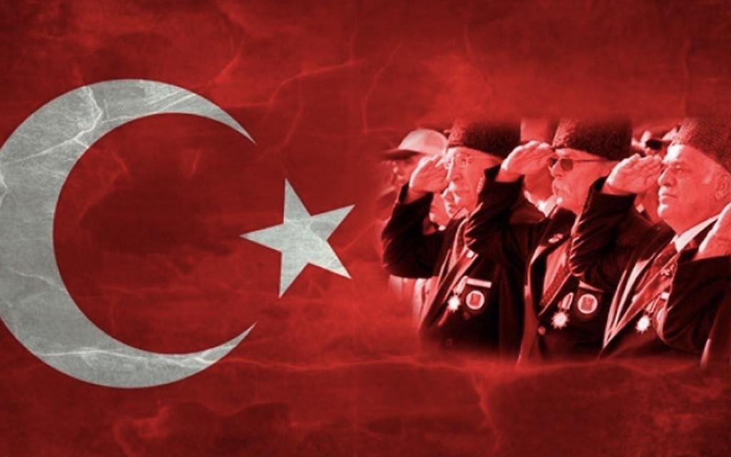 🇹🇷Ülkemizin bağımsızlığı ve varlığı için mücadele eden başta Gazi Mustafa Kemal Atatürk olmak üzere tüm gazilerimize şükran ve minnet borçluyuz.

#GazilerGünü”