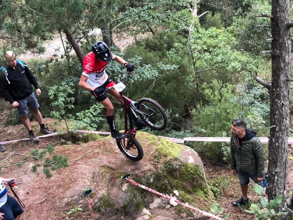 ciclismecat's tweet photo. 🚵‍♀️Prades ha viscut la penúltima cita de la Copa Tarragona de Trial 2022.

📆El calendari tarragoní, enfocada a l'esport base provincial en la seva promoció.

+ info👉https://t.co/oFXolau189

#ciclismecat #trial https://t.co/xhY5xiEqMg