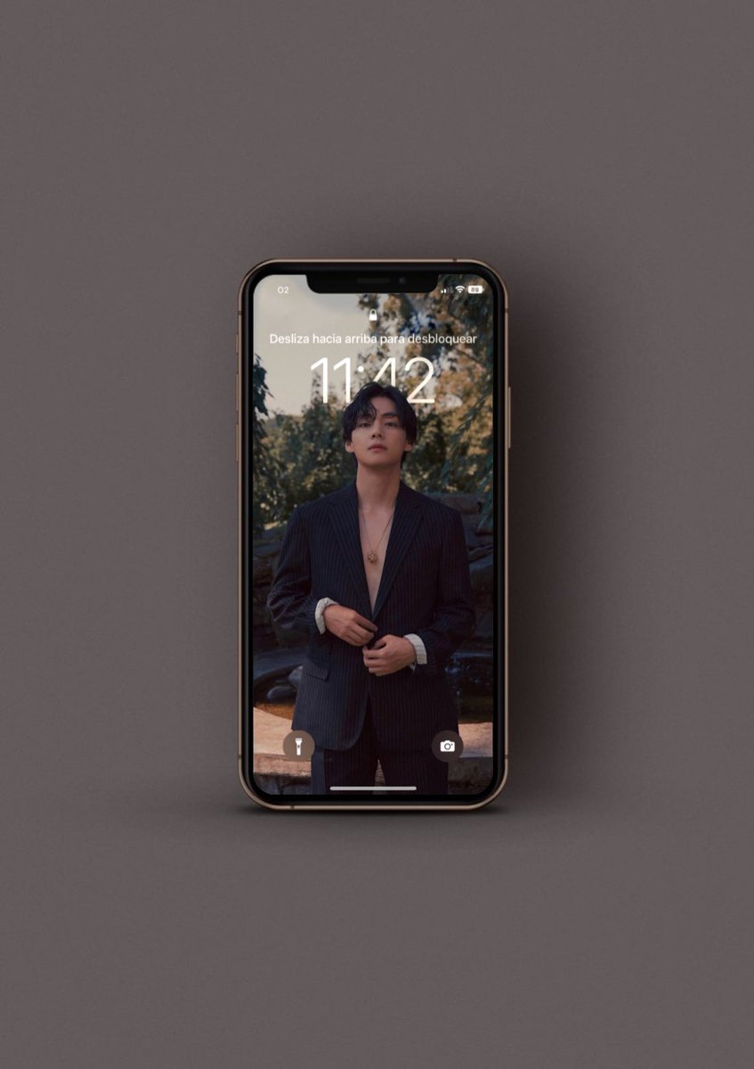 partaetae's tweet photo. TAEHYUNG x VOGUE WALLPAPERS 

https://t.co/bY8E0EaI5X https://t.co/FrTtPUQybK