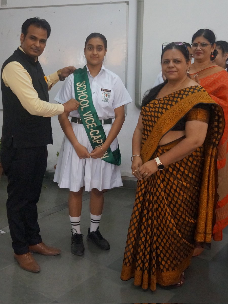 IDpsgI's tweet photo. “Great leaders are trailblazers, making a path for others to follow.” This was truly a day to remember! The Badging Ceremony for the students of Class XI, the new members of School Student Council, was conducted at a grand celebration in DPSGI today.
#DPSGI #BestSchoolinGhaziabad https://t.co/FOj5agmtSM