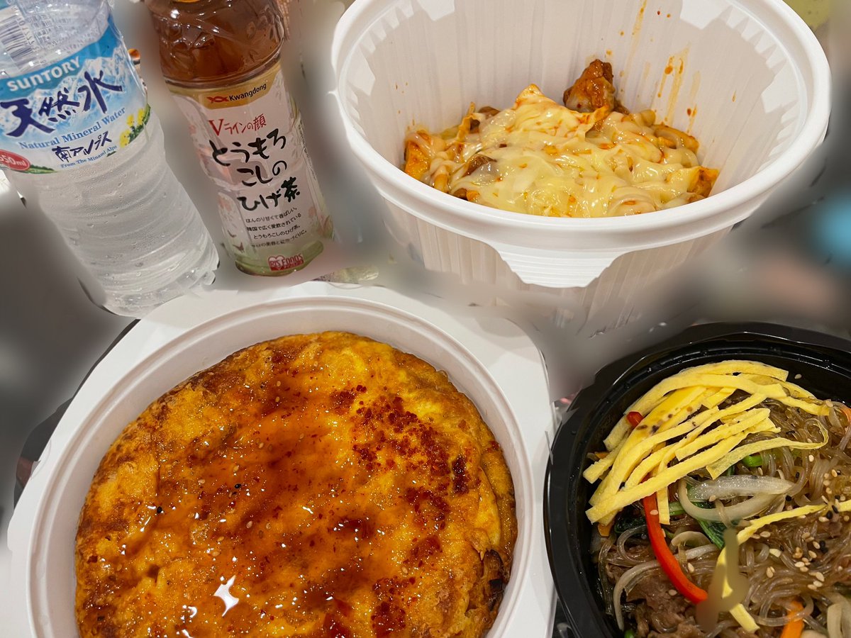 今日は引きこもって韓国料理たくさん食べる👶🏻❤️ https://t.co/n7zHgqEFdy