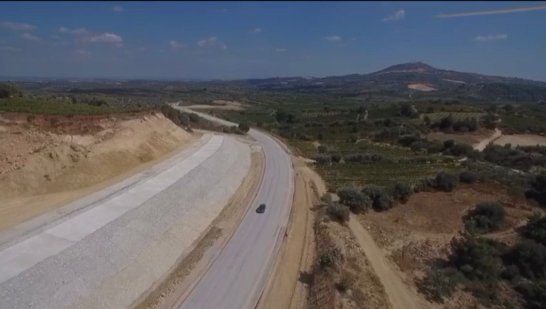 alicumhurtaskin's tweet photo. TARSUS-ÇAMLIYAYLA YOL YAPIM ÇALIŞMALARI HIZLA DEVAM EDİYOR... 🚧 🚛 🛣

#Takbaş, #Sucular ve #Ulaş Mahallelerimiz arasındaki kısımda asfaltlama çalışması tamamlanan ve hizmete açılan #Tarsus- #Çamlıyayla yolu #Tarsuslu ve #Çamlıyaylalı hemşehrilemize hayırlı uğurlu olsun. https://t.co/JFnDfNdmFZ