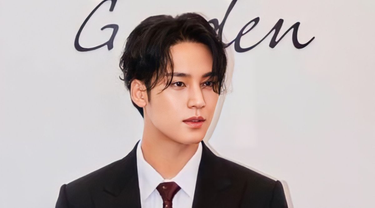 cuntaeboy's tweet photo. #vottom au ─ bptae 
[ mingyu x tae ] 

Dosa apa yang Tæehyng lakukan sampai harus dijodohin sama si (mantan) ketua osis yang sombong nan pede itu. https://t.co/g8ACU8e8T2