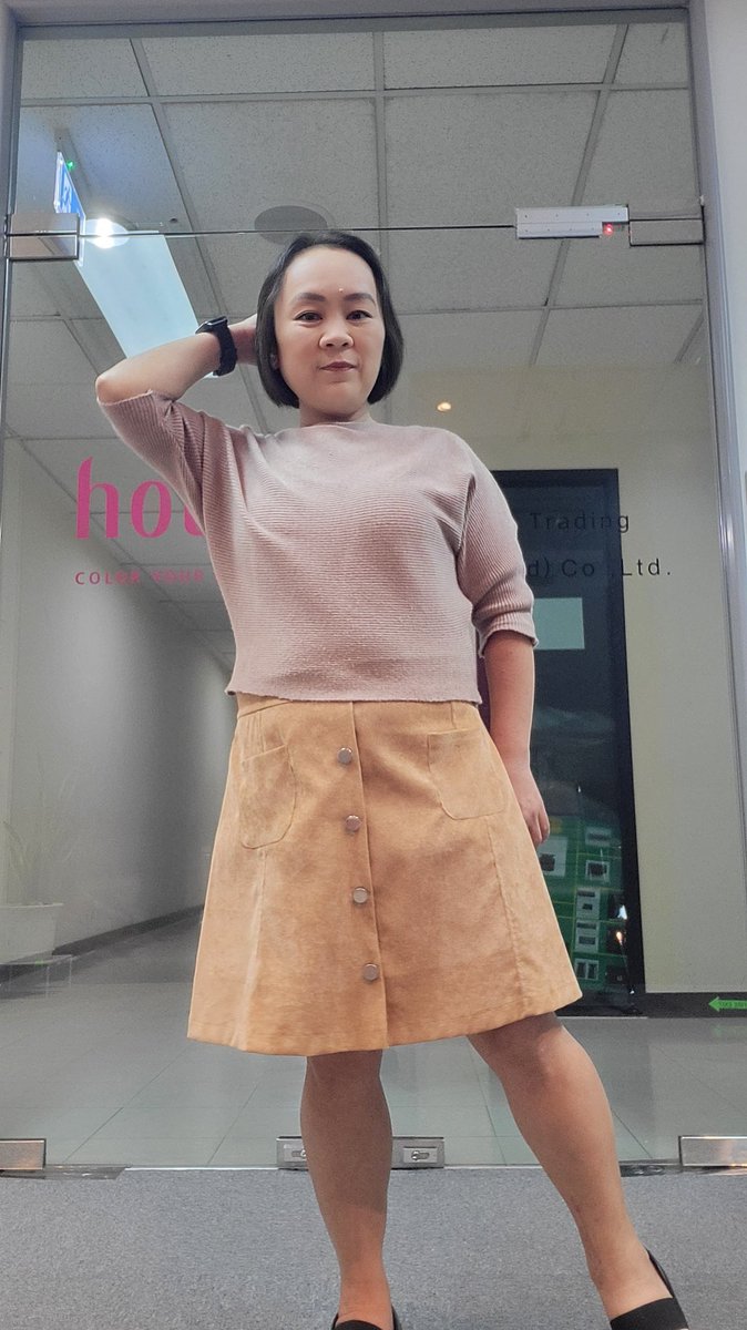 Nicloe2's tweet photo. ข้างเตามีหมูกะทะ ข้างเธอละจ๊ะมัใครหรือยัง https://t.co/MtgGCATcjh