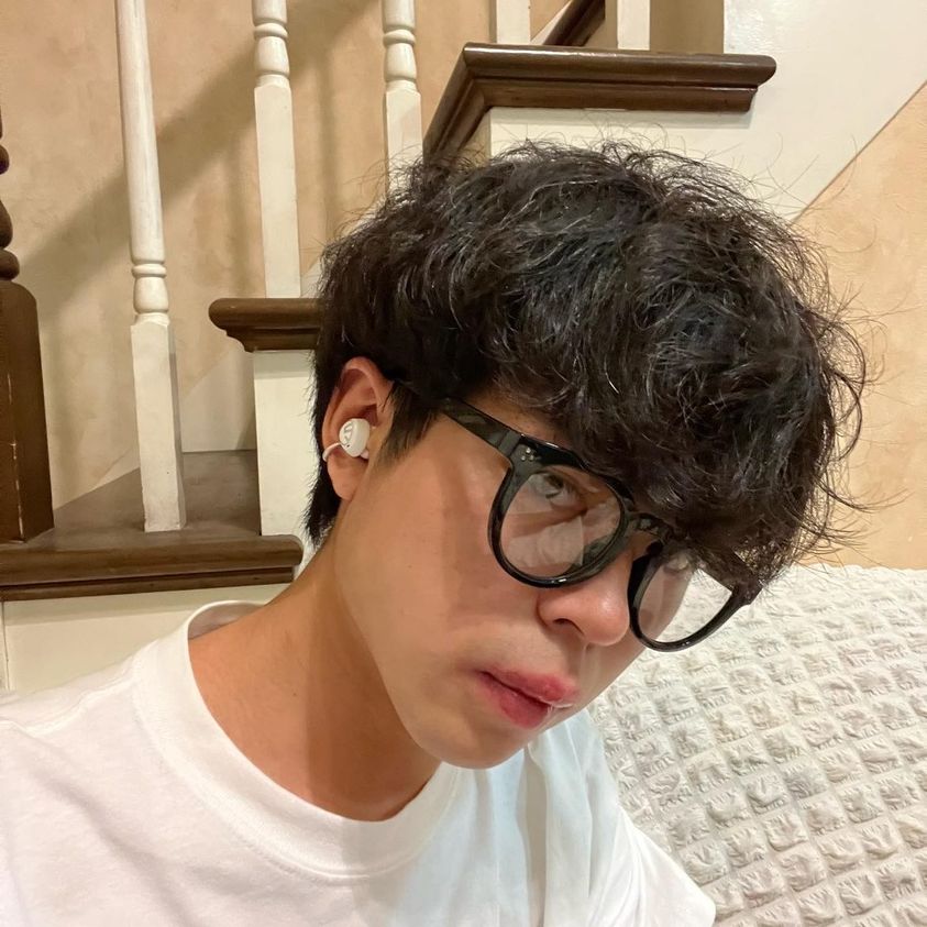 SOUNDPEATS_JP's tweet photo. 本日、三連休最終日💦
みなさまいかがお過ごしでしょうか?😳
今夜も台風に気をつけて、
良い音楽と共にリラックスしよう🎶🎶
https://t.co/U8vmqvVLBh
😎モデル:@ torokaiさん(インスタ)
#SOUNDPEATS #SOUNDPEATSMiniPro
#ワイヤレスイヤホン #ノイズキャンセリングイヤホン https://t.co/P60RrxpNyr