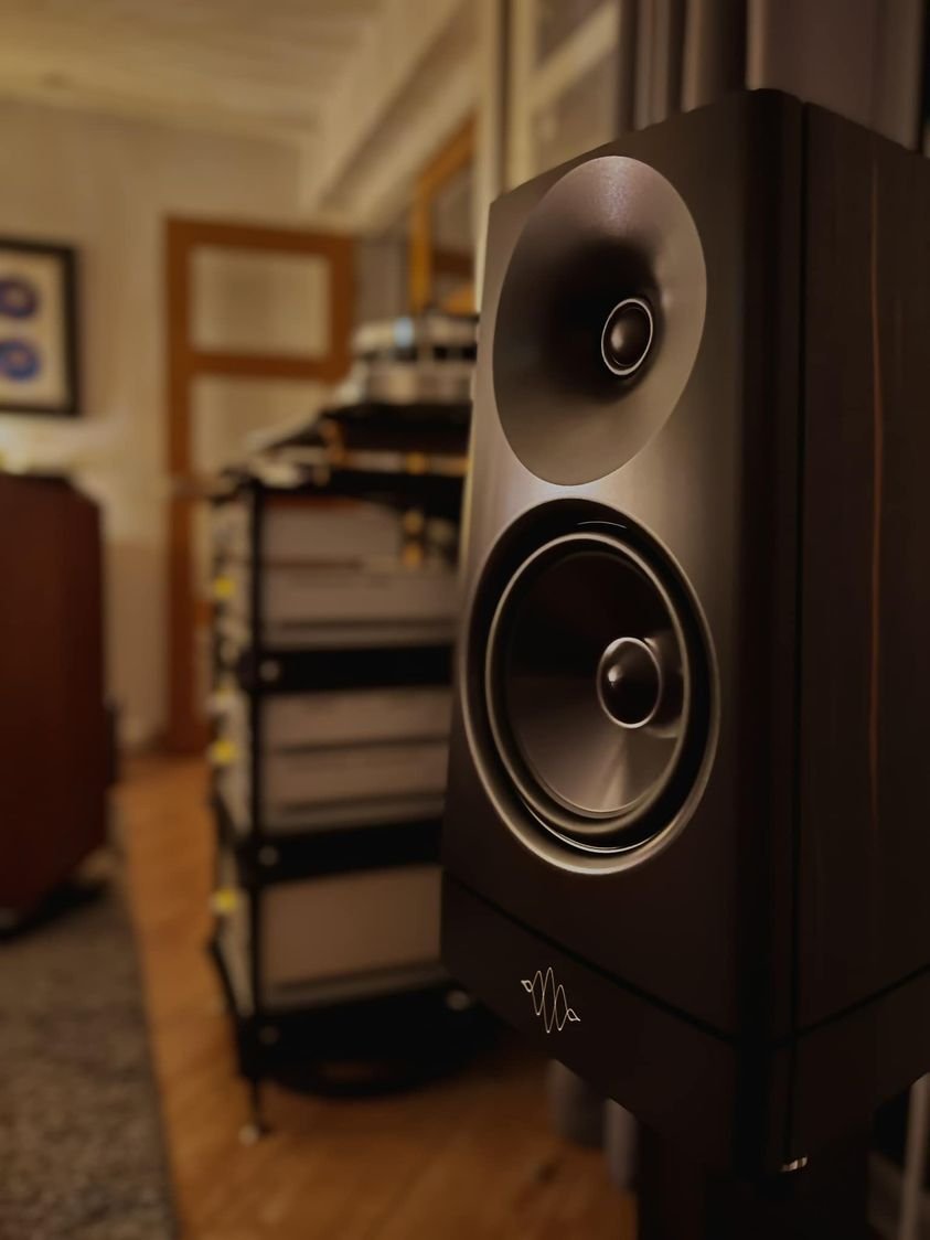 avcat_jp's tweet photo. イギリス
Padood Ltd
https://t.co/4H6CF0BABi

YG Acoustics Peaks Series TOR 
のデモ開始を報告

＊日本では（間に合えば）東京インターナショナルオーディオショウにてお披露目されるはずです https://t.co/XKZijnrCRZ
