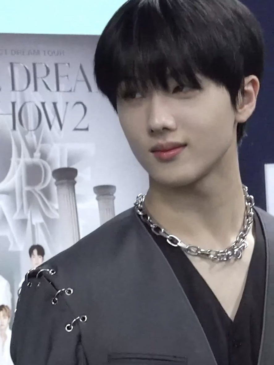 ً (@pjslooks) on Twitter photo 