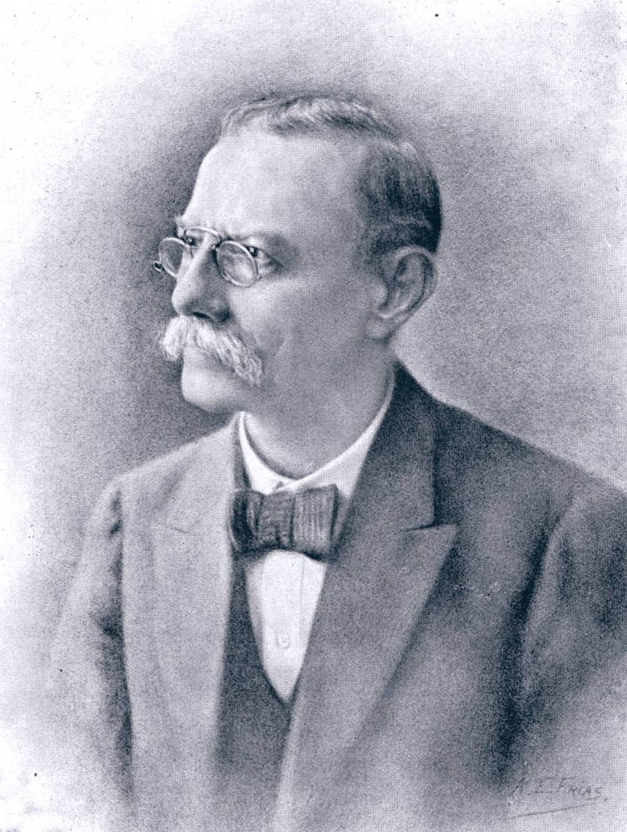 gabyarocha's tweet photo. Naturalista, filólogo, lexicógrafo, historiador, traductor, polígrafo... “Con alma de sabueso, no dejaba que una pista se le escapara”. Lisandro Alvarado nació el 19/9/1858 https://t.co/cl2mVSR2B7… “Quiso tomarle la tensión al cuerpo y al alma de la venezolanidad”✍️@rafaelarraiz https://t.co/Z2To2jIxu4