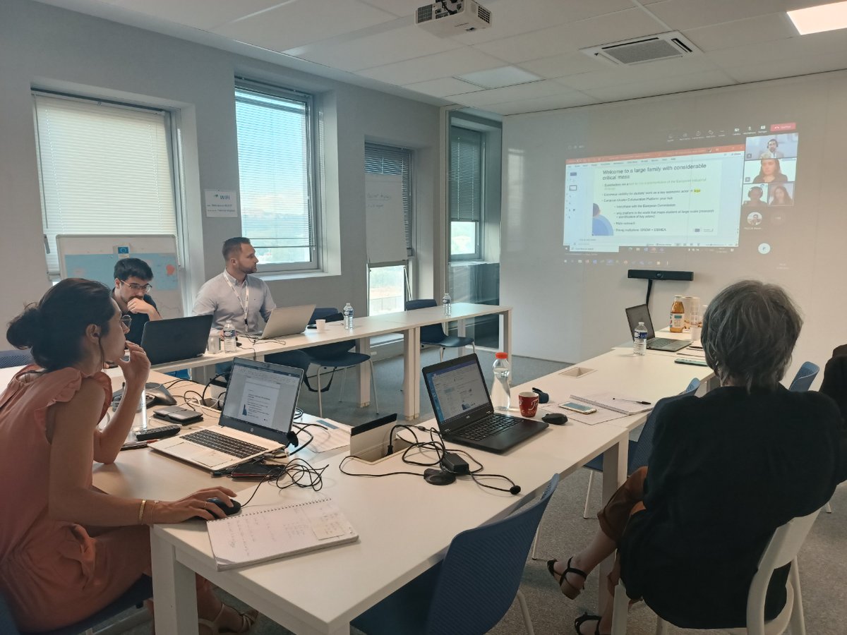CTAndaluciaENG's tweet photo. Last week was the #kickoffmeeting of the #EUProject #METASTART 📍 in #Toulouse.
🔹Funded by @EU_Commission under the Single Market Programme
🔹It aims at supporting SMEs of the European Aerospace &amp; Defence (ASD) ecosystem
#AviationValley https://t.co/gzDJzDmaGj