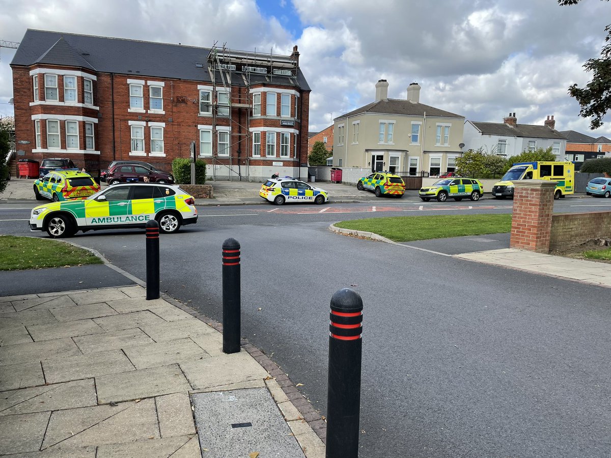 R2Images's tweet photo. Multiple Emergency Service response outside the Kingswood B&amp;B in Norton including the Air Ambulance https://t.co/bhGT6EVnM9