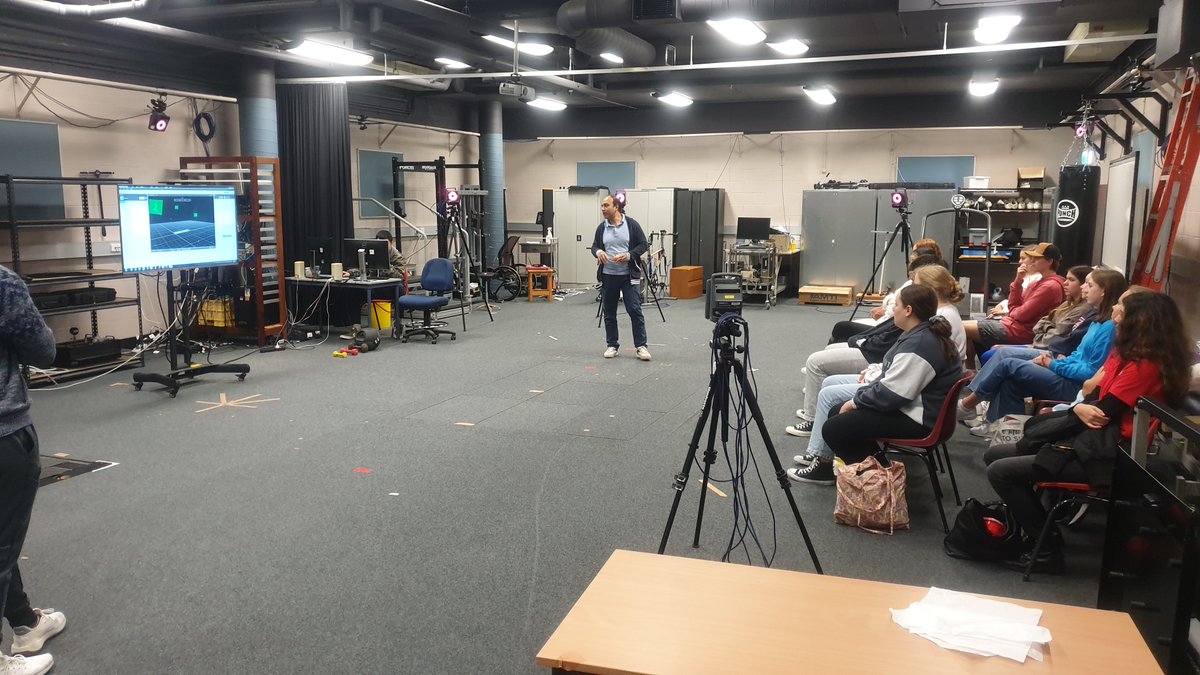 fzrabbi's tweet photo. Great experience with year 11 &amp; 12 students from different schools visiting #Biomechanics Lab @Griffith_Uni. Three sessions so far this year. More to come! @Jon_Headrick #LearnBiomech #LearnWithFun https://t.co/vuR0XJaukp