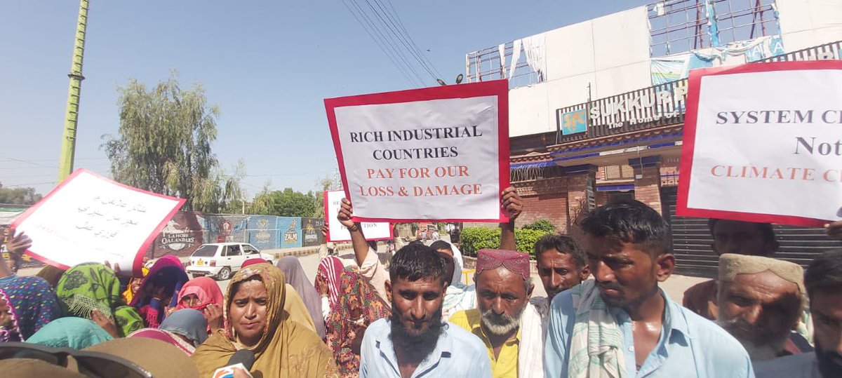PKMT held a rally in Sukkur Sindh against imperialist Climate Crisis that has affected millions in Sindh, &amp; across the country. #ClimateEmergency #PakistanFloods #FoodSovereignty