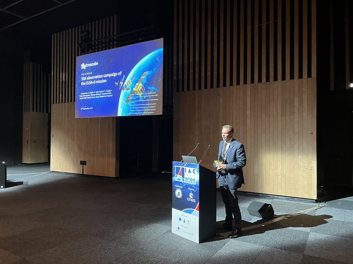 astroscale_HQ's tweet photo. We're proud to share the latest on our #ELSAd mission, during @iafastro #iac2022; today we heard from Toby Harris about our SSA observation campaign. Wednesday 10:15 Dr Jason Forshaw will talk about our operational learning during #GoELSAd. Stop by stand J9 to ask questions👋⁉️ https://t.co/I2R5miieWL