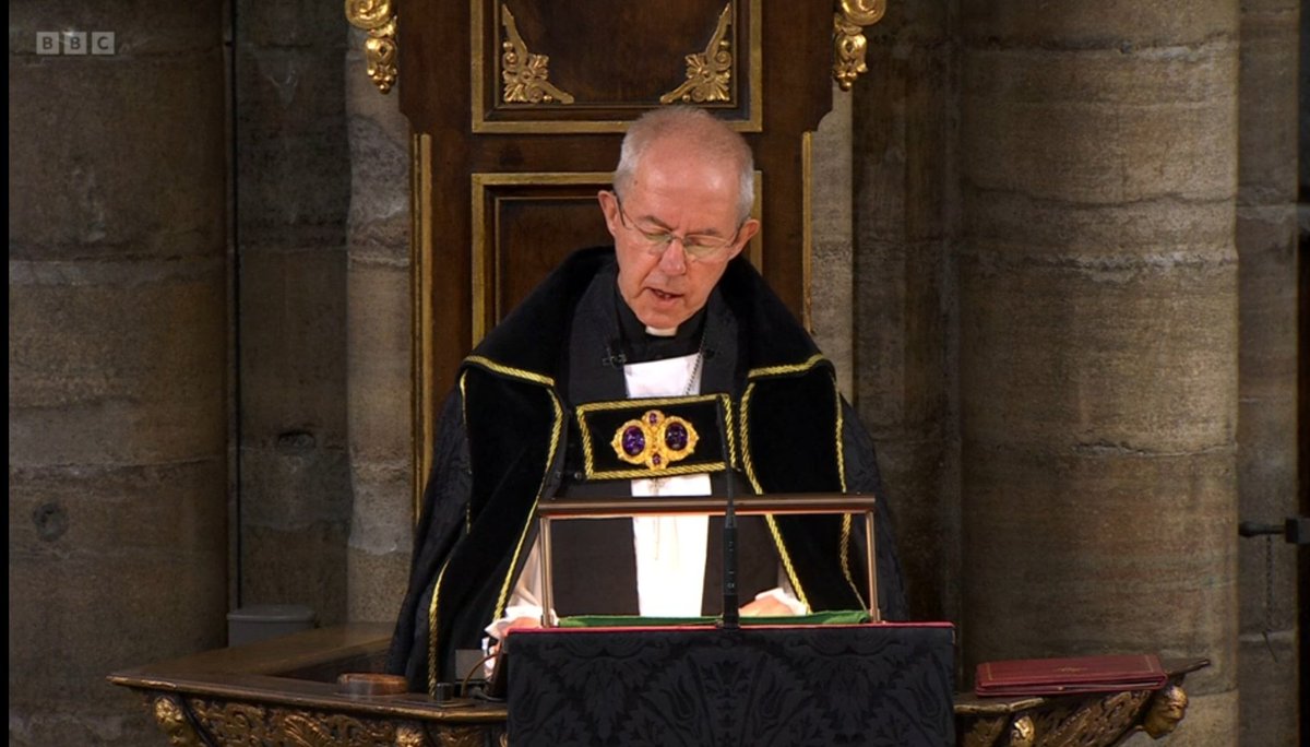 krishk's tweet photo. Service in life
Hope in death
#QueenElizabeth https://t.co/2Aj4pBDL06