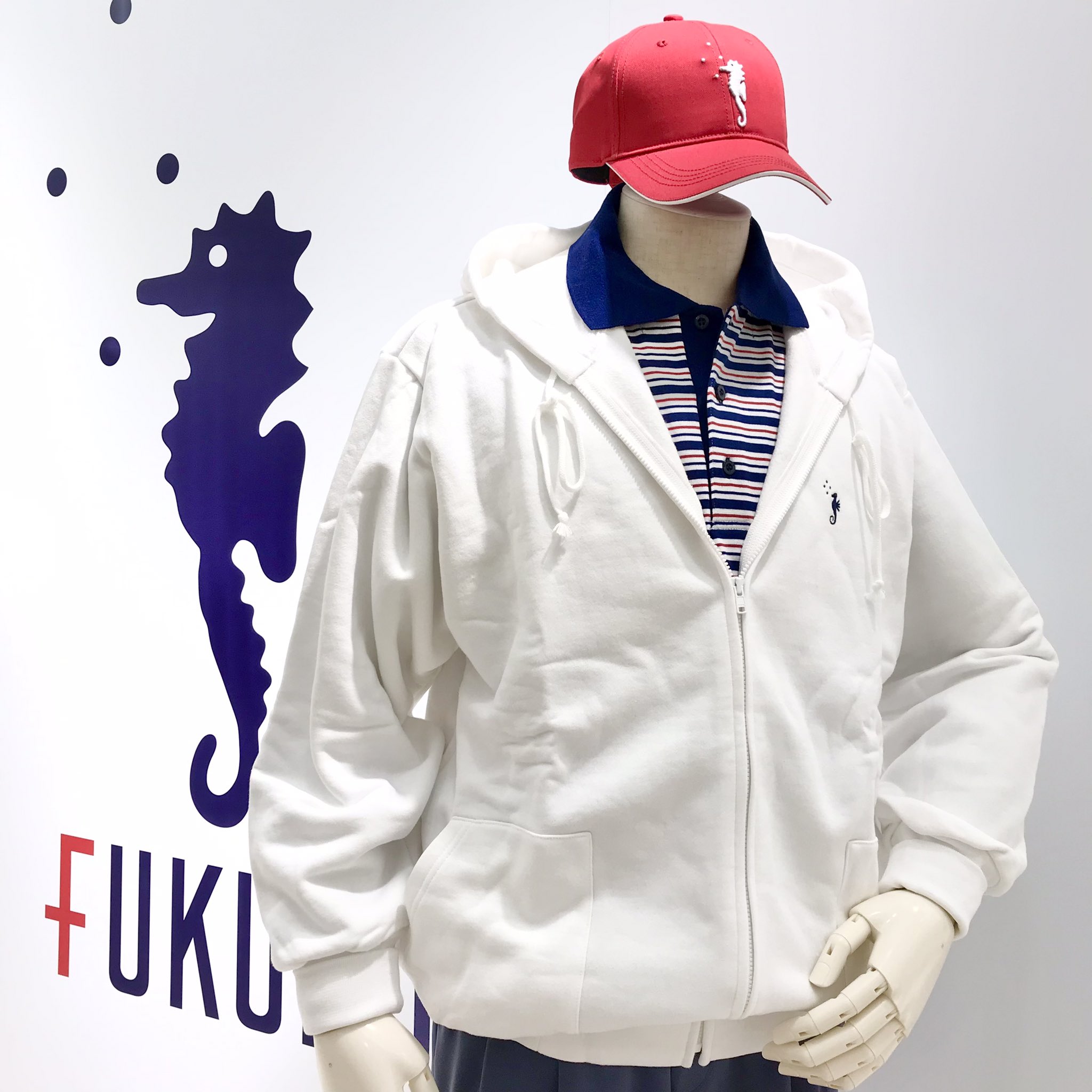 フクゾー パーカー もの凄い