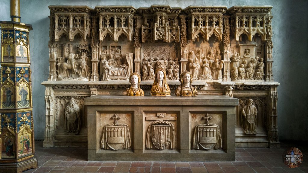 Route1V's tweet photo. "The Met Cloisters are an attraction that many natives of New York City may not even know about." Follow link for full view. https://t.co/LzwSs9LmBl
@abandonedameric
#usroute1 #route1views #routeone #route1love #rt1 #roadtrip #abandonedamerica #all_is_abandoned #lostplaces https://t.co/8pWcyTJPfm