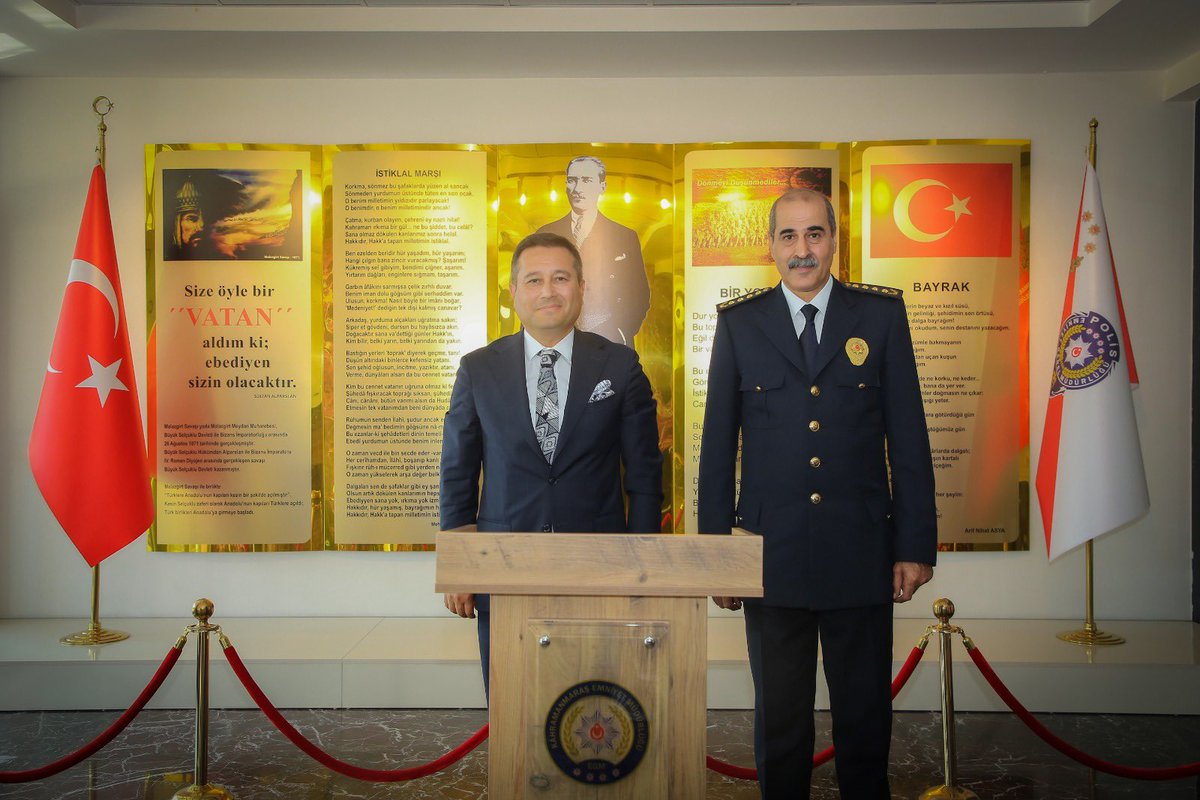 CTE Eğitim Merkezleri toplantısı ve kurumlarımız da inceleme yapmak üzere bulunduğumuz Kahramanmaraş’ta, İl Emniyet Müdürü Sayın Salim CEBELOĞLU'nu makamında ziyaret ettim. Misafirperverliği ve ilgisinden dolayı kendisine teşekkür ediyorum.