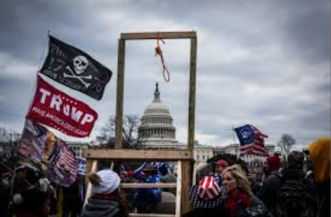 europabridge1's tweet photo. Trump is the only ex-President to stump like a terrorist for a #hostiletakeover, engage in a #proxyfight to replace a branch of government (courts) and make a #tenderoffer of stochastic terrorism (MAGA) to stay out of prison. @FBI and @DOJNatSec should act before he gets his way. https://t.co/eHSy9r9fEw