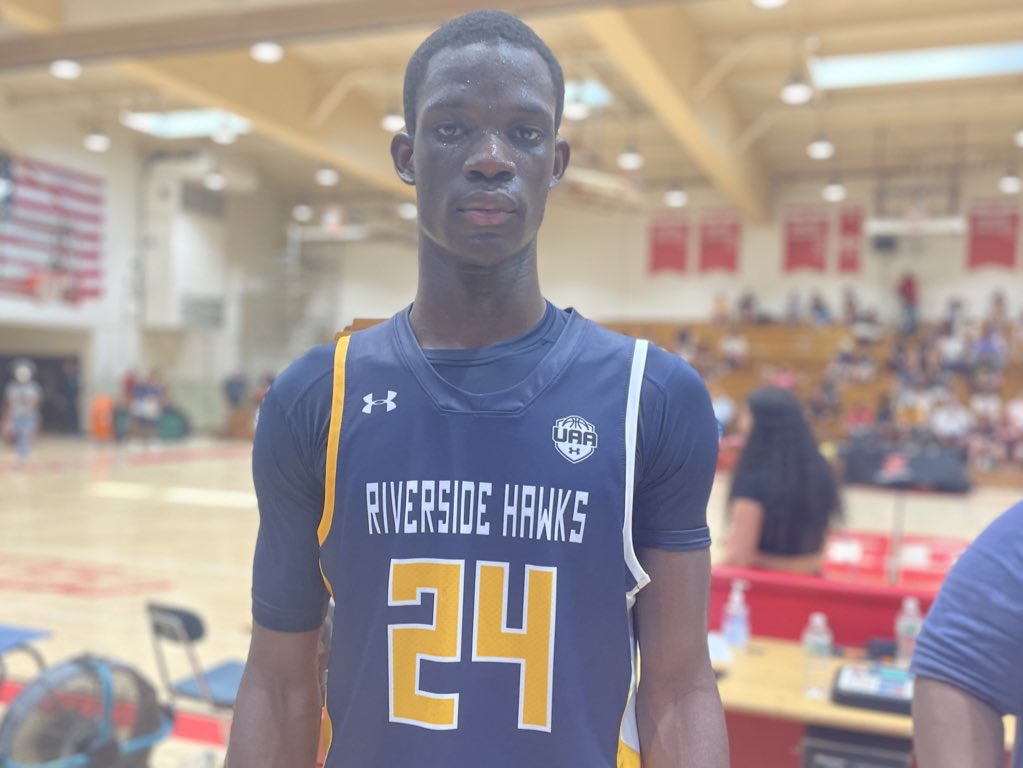 Some 2023 frontcourt standouts from Week 1 of open gyms:

AJ Anderson (Bosco)
📷Aaron Bradshaw (Camden)
Josh Cameron (Hill)
📷Augie Gerhart (Hill/Penn)
Dasear Haskins (Camden)
📷Tommy Haugh (Perkiomen/Florida)
Ian Imegwu (Blair)
Preist Ryan (Perk)
📷Seck Zongo (TPS/N. Illinois)
