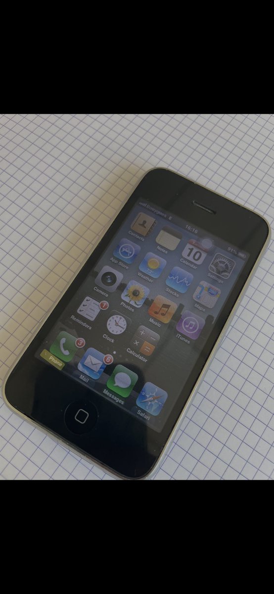 <a href="/Mat_wine_2/">Mat</a> Bon aucune recherche de buzz ou je ne sais quoi j’ai une cliente qui a un iPhone 3GS et qui fonctionne encore (10/05/22) ! Je l’ai pris en photo tellement j’étais choqué ! Je sais pas si vous vous rendez compte du délire un 3GS 😑