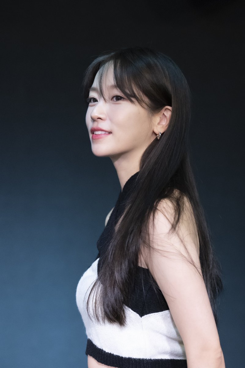 minamidori's tweet photo. 2022.09.16 Sori Tokyo 2nd Concert
ソリさんは相変わらず綺麗だった😊
#SORI #KIMSORI #소리 #김소리
#SORINATION #SWEETNOTES https://t.co/o7prFhstAd