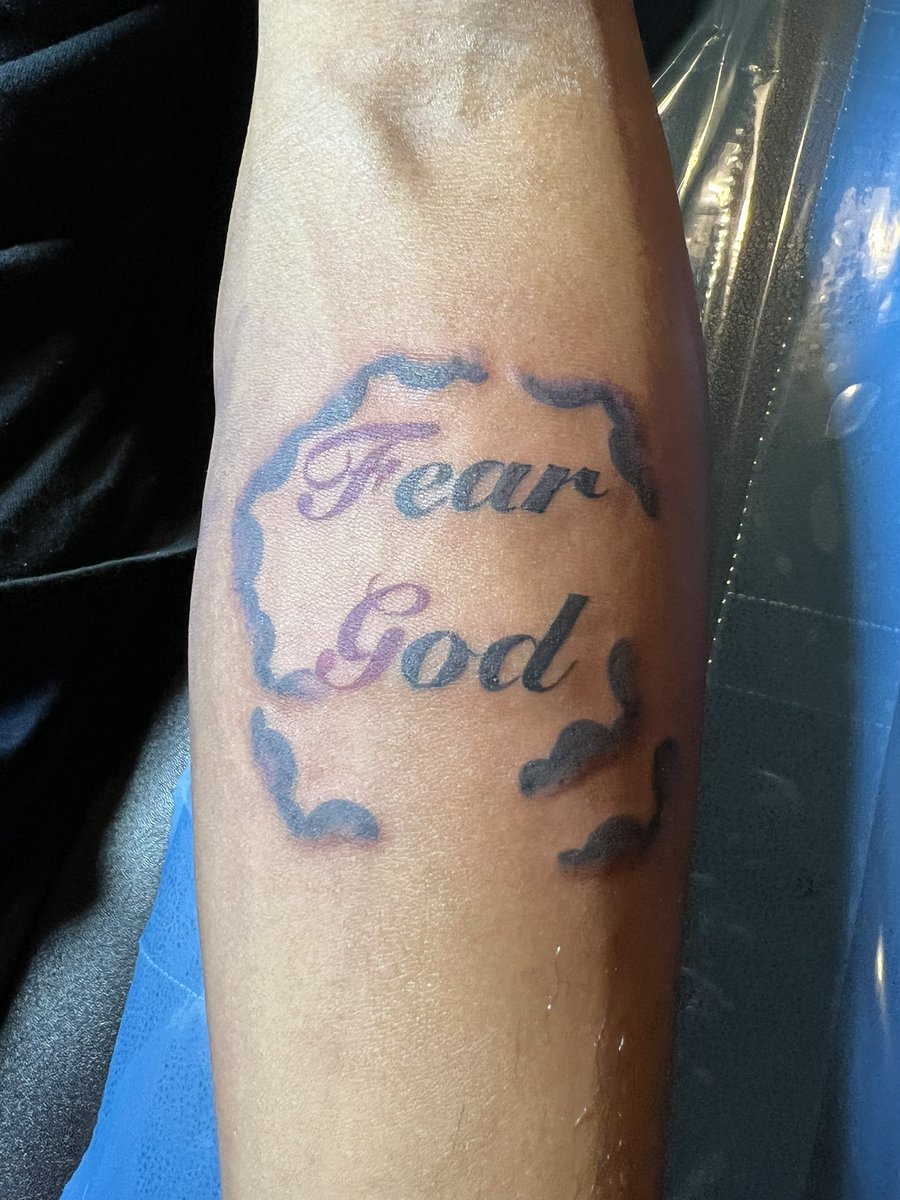 PlaycatcherT's tweet photo. ‼️TATTOO
#Artist #UpNext #blackbusinessowner  #PC #playcatcher 
#playcatchertattoos #playcatchertattz #tattoos #ink #tattooartist #quatersleeve #fkirons #tatsoul #dynamic #dynamicink #traveltattooartist #explore #explorepage✨ https://t.co/XFRerdAhzh