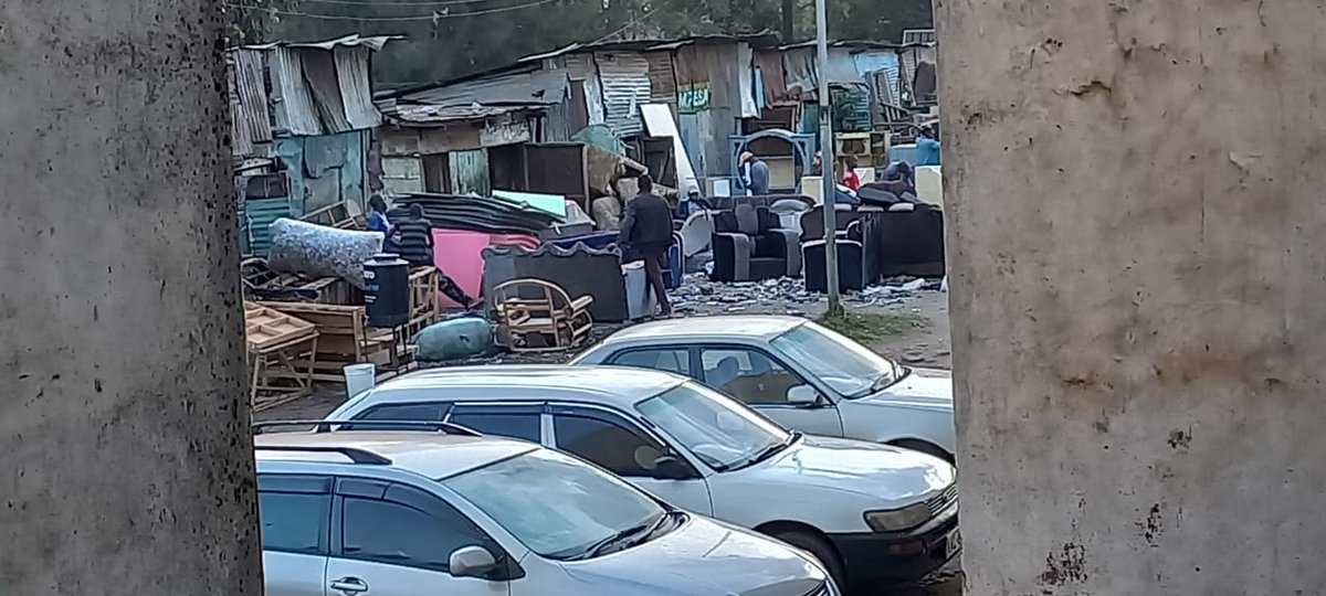 DarnDiscourse's tweet photo. Please Gov. @SakajaJohnson , would you kindly send your officers to Huruma Flats, City County Housing. Furniture makers have invaded the whole compounds. How can you help us. https://t.co/KN5GExZMmw