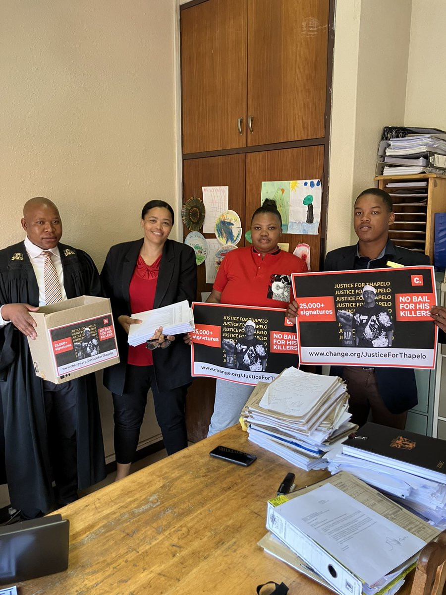 ChangeorgSA's tweet photo. We delivered over 27 000 from the #JusticeForThapelo petition to the NPA at the Pretoria Magistrates today together with Thapelo’s friends who started the petition. The petition was delivered, what next? Join our space at 7pm for an update and a conversation on student safety. https://t.co/UhVovA5KZw