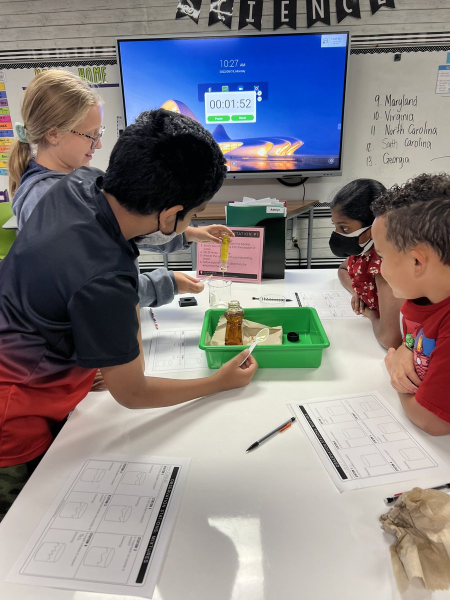 CarrieBoyleCISD's tweet photo. Scientists at work investigating the solubility of different items in water and recording our findings! @AustinElem #AustinOurStory #CISD_Science https://t.co/NbHIY1erbx