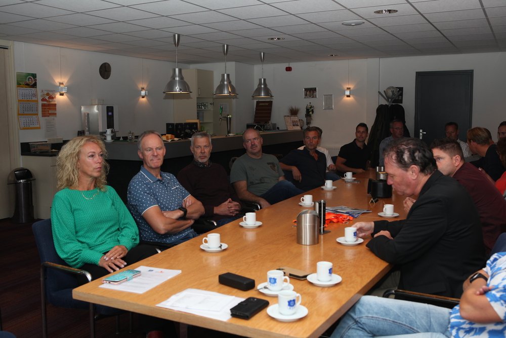 Geslaagde lunchbijeenkomst voor shirt- en tas sponsoren
wvf.nl 
#sponsorsbedankt