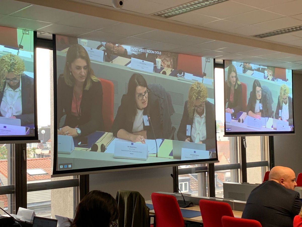 DAPDepartamenti's tweet photo. 📍 Sot në Bruksel në takimin shpjegues për Reformën në Administratën Publike para delegacionit të Komisionit Evropian 🇪🇺
#PublicAdministrationReform #PAR #EUintegration #EUReforms #QualityPA #Engagement https://t.co/Y1GOQgvWYX