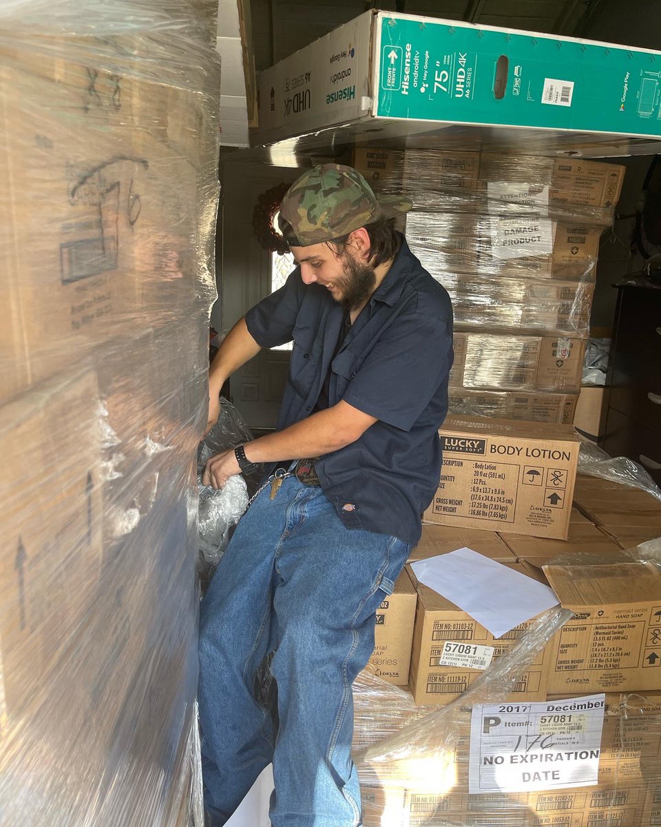 helpingyouth tweet media