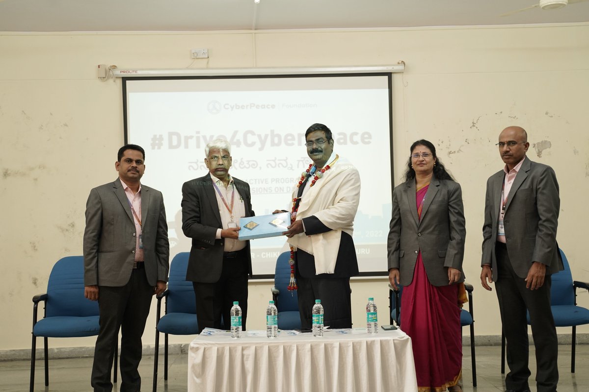 cyberpeacengo's tweet photo. #Drive4CyberPeace session organized by #CyberPeace☮️ at SJC Institute of Technology, #Karnataka wherein we discussed and gathered insights about the nuance of #DataPrivacy and #DataSecurity.
#DataProtection #CyberSecurity #CyberSecurityAwareness https://t.co/YgtXfU8uMm