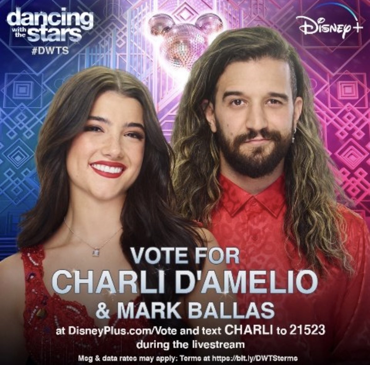 charlidamelio's tweet photo. https://t.co/BWesNKqTaF